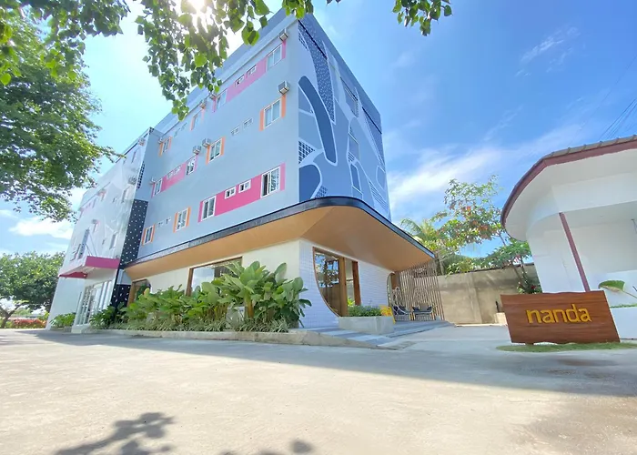 호텔 Mactan 2*