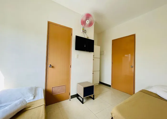 Mactan 호텔 2*